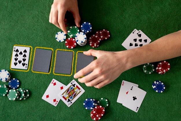 How to Balance Fun and Strategy in rajabonanza88 Slot Gacor game
